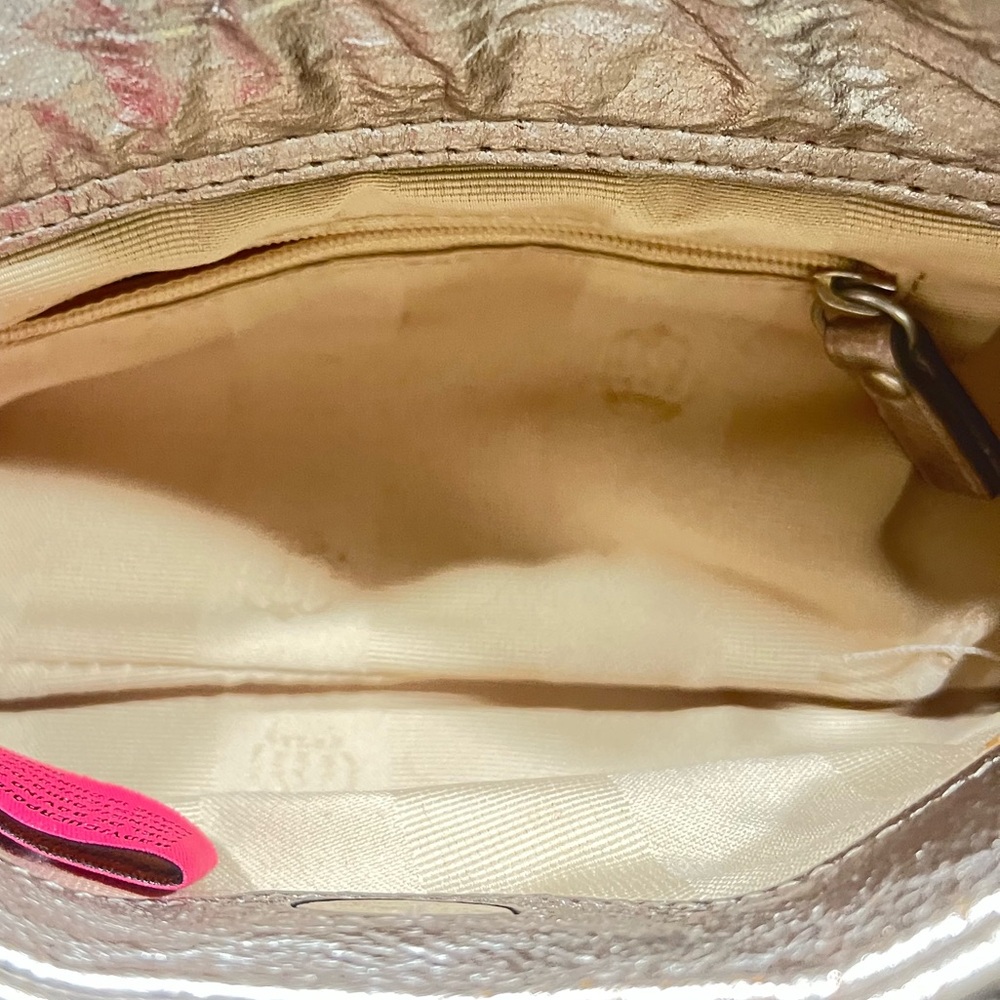 Juicy Couture Vintage Metallic Silver Crackled Leather Clutch - Y2K McBling - Picture 13 of 16